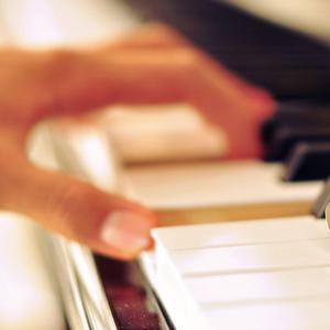 超级女教官布兰迪电影
